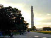 monument.JPG (52864 bytes)